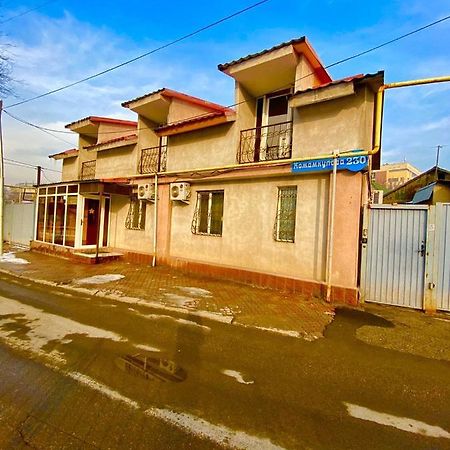 Esentai Hostel Almaty Exterior photo